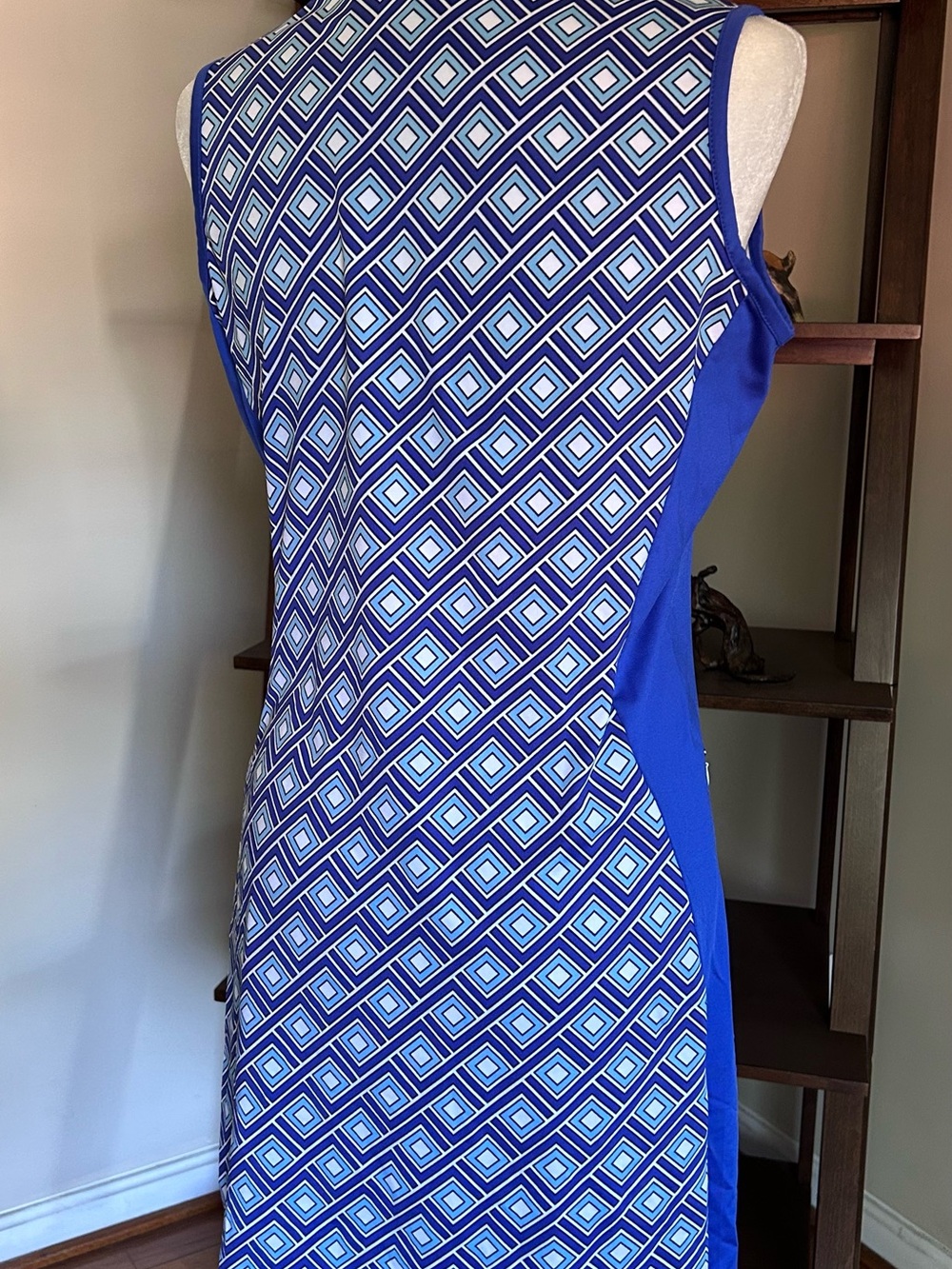 Tail Activewear Rubylou Dress with Mystic Link pattern. - Picture 3 of 6